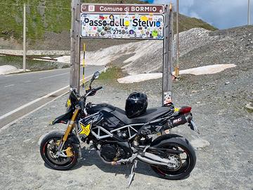 Aprilia Dorsoduro 750 - 2013