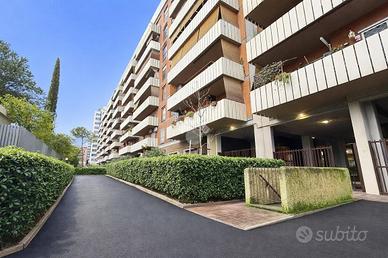 4 LOCALI A ROMA