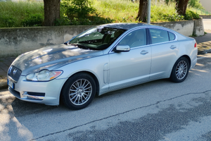 Jaguar XF Premium Luxury 2700 TD