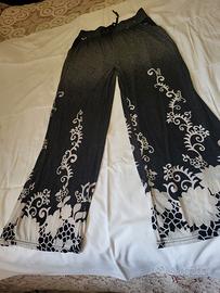 Pantaloni neri e bianchi leggeri