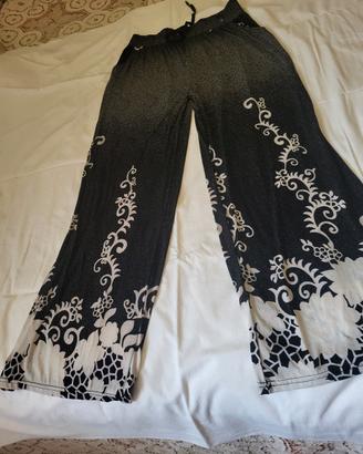 Pantaloni neri e bianchi leggeri