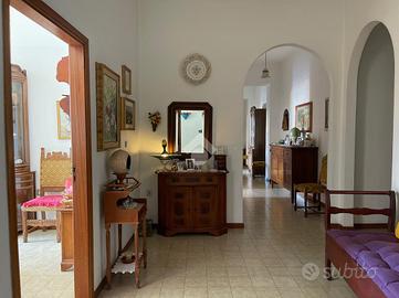 6 LOCALI A GROTTAGLIE