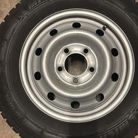 gomme termiche Michelin su cerchio