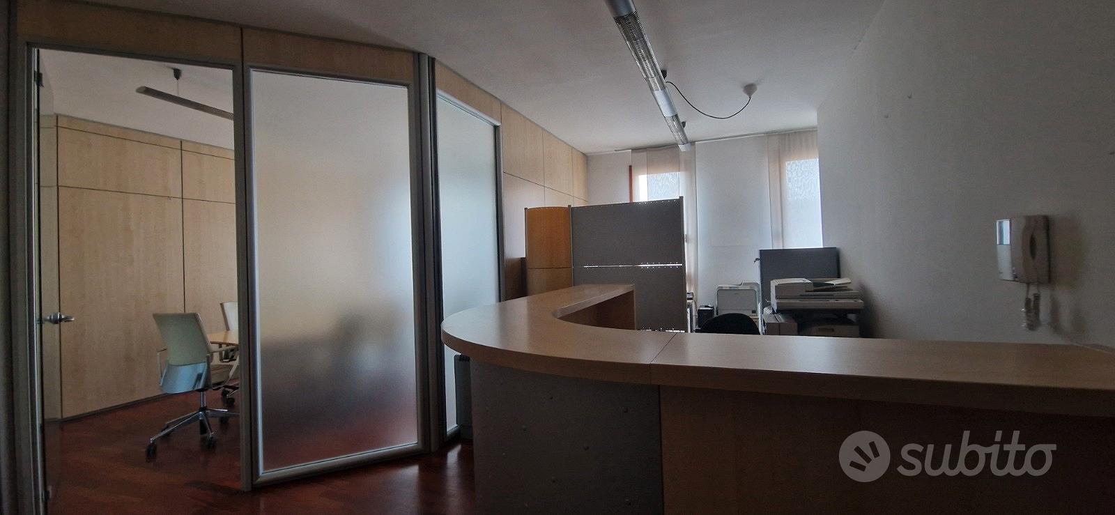 Ufficio attrezzato ed arredi - Altro