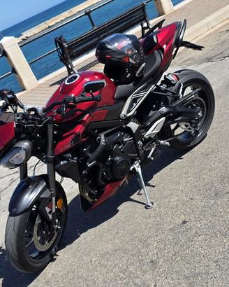 Triumph street triple 765 rs