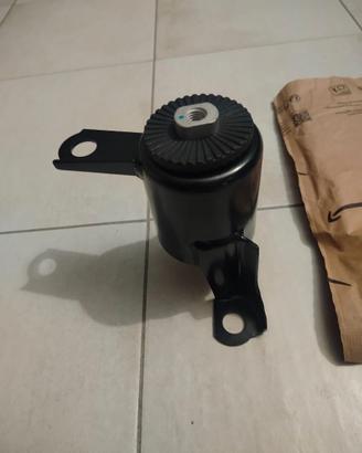 supporto motore nuovo Ford Fiesta 1.4 GPL 2016