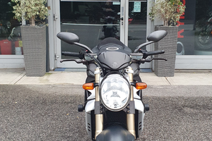 Mv agusta brutale 750