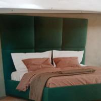Letto matrimoniale con box contenitore
