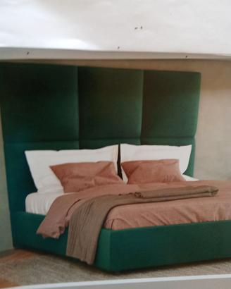 Letto matrimoniale con box contenitore