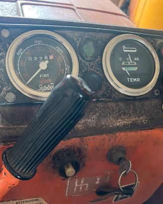 Trattore Fiat 605 C rimesso a nuovo