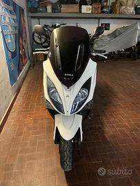 Kymco downtown