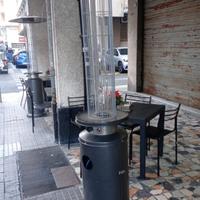 Stufa Fungo da esterno riscaldante con fiamma.