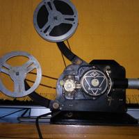 Proiettore AGFA 16 mm muto