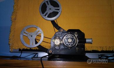 Proiettore AGFA 16 mm muto