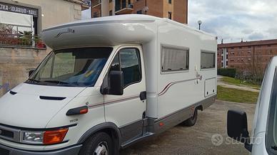 camper semi integrale 