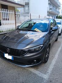 Fiat tipo 1.6 lounge 5 porte