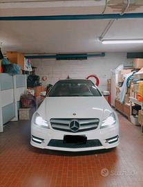 Mercedes Benz C220