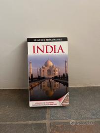 INDIA (guida mondadori)