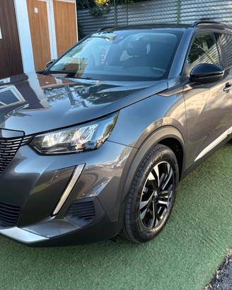 Peugeot 2008 BlueHDi 130 S&S EAT8 Allure