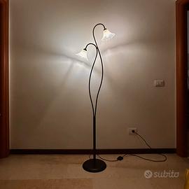 Piantana / lampada da terra vintage  in ferro