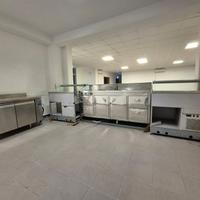 Attrezzature da bar mai usate