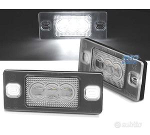 LUCI LED TARGA VOLKSWAGEN VW TIGUAN TOUAREG GOLF V