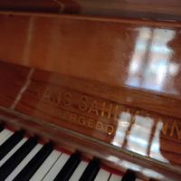 Pianoforte verticale