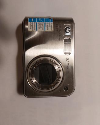 HP Photosmart R817 + 3 batterie + caricatore