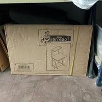 scrivania da computer 