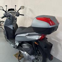 Kymco People GTi 300