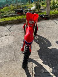 Honda crf 250 r 2022