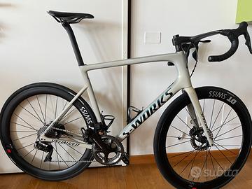 Specialized Tarmac Sl6 disc Sworks 61