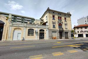 Negozio fronte strada di forte passaggio