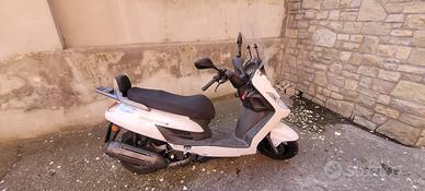 Kymco 200 dink