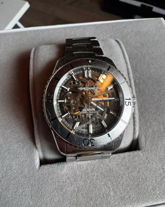 Orologio venezianico ultraleggero