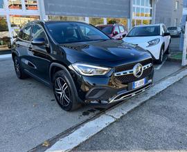 MERCEDES-BENZ GLA 180 d Automatic Sport