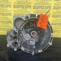 FORD FIESTA cambio usato F6JB