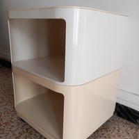 Iconico mobile contenitore Kartell 4970