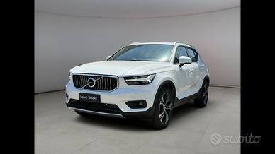 VOLVO XC40 - XC40 1.5 t5 phev Inscription Expressi