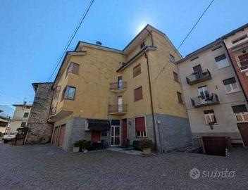 Immobile in asta di 193 m² con 4 locali a Forcola