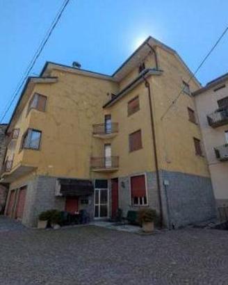 Immobile in asta di 193 m² con 4 locali a Forcola