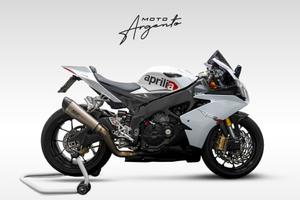 Aprilia RSV4 APRC