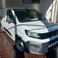 Stellantis Combo Cargo 1.5 100cv s&s L2 12/25 Km0
