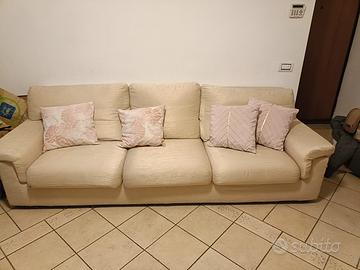 Divano letto matrimoniale Poltrone e Sofà 