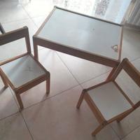 tavolo e due sedie per bimbi in legno 