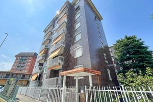 3 LOCALI A CUSANO MILANINO