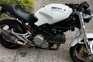 Ducati monster 