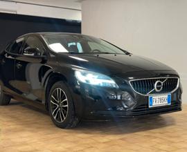 Volvo V40 D2 R-design