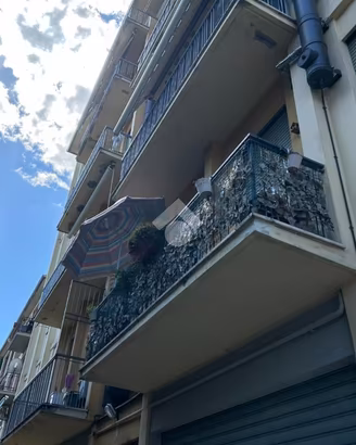 3 LOCALI A PARMA