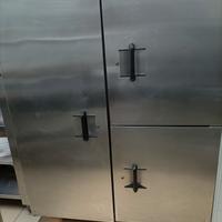 frigorifero in acciaio 